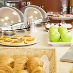 Hf Fenix Garden Hotel 3*