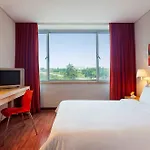 Hf Fenix Garden Hotel 3*