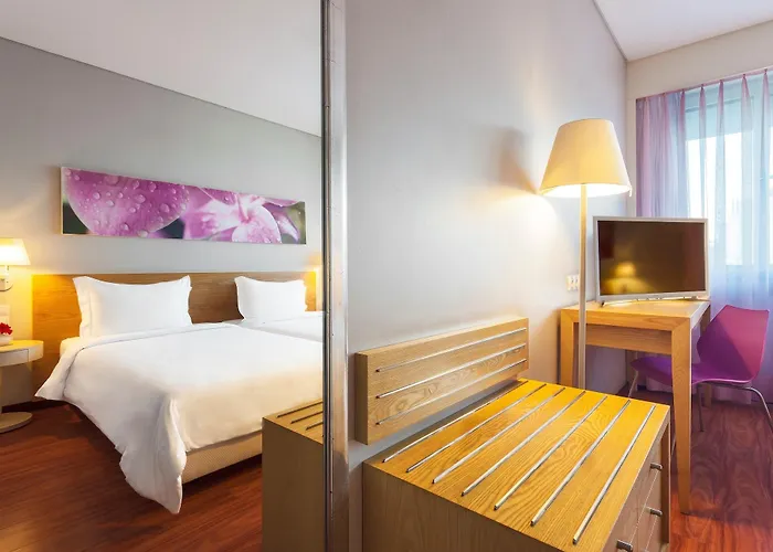 Hf Fenix Garden Hotel 3*