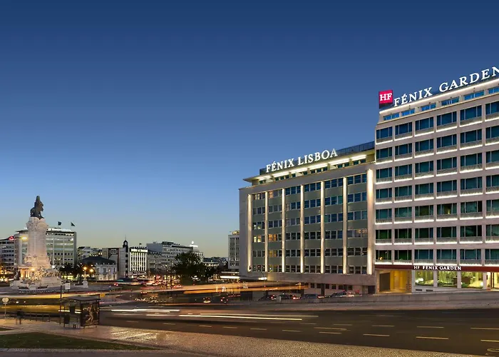 Hf Fenix Garden Hotel 3*