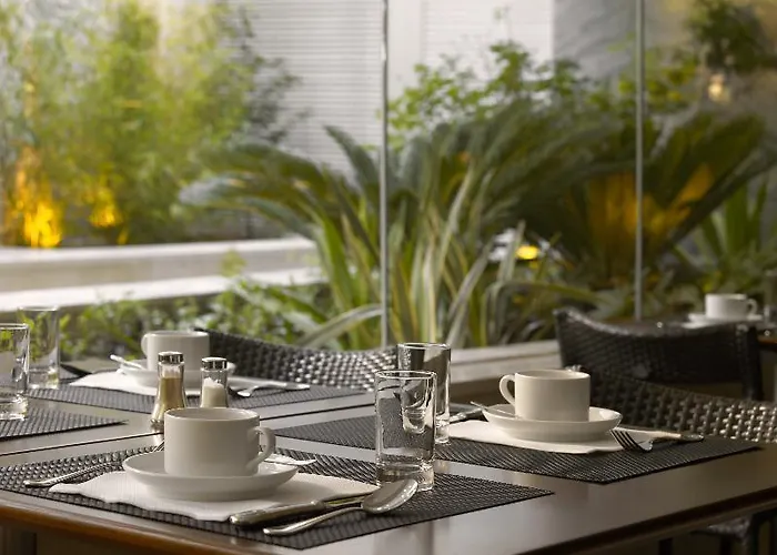 Hotel Hf Fenix Garden Lisbon