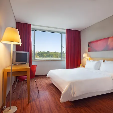 Hf Fenix Garden Hotel 3*